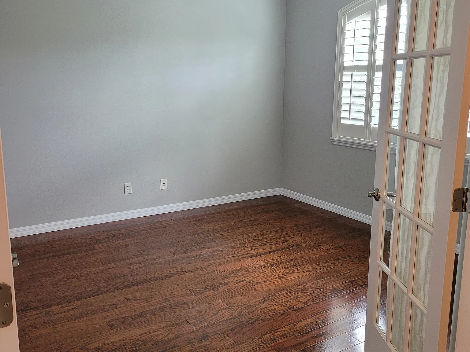 4 bed, 2.5 bath, 2538 sqft, $3,050 — Photo 1