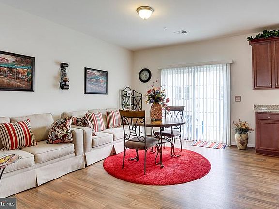 5th image of 14801 Mason Creek Cir