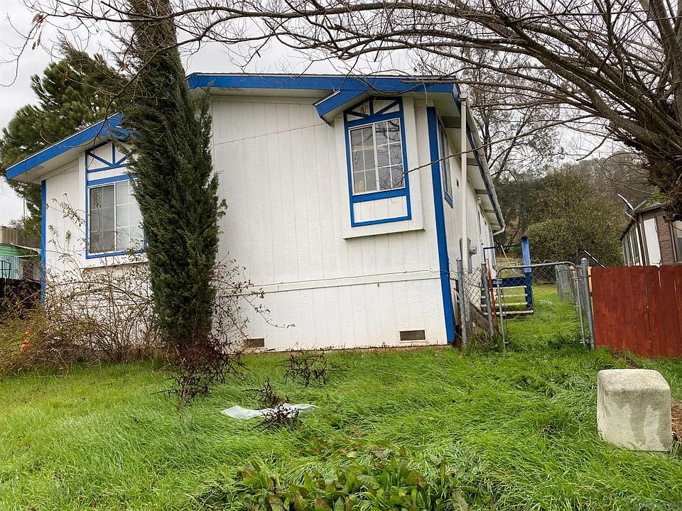 2nd image of 954 Morado Cir #8A-100