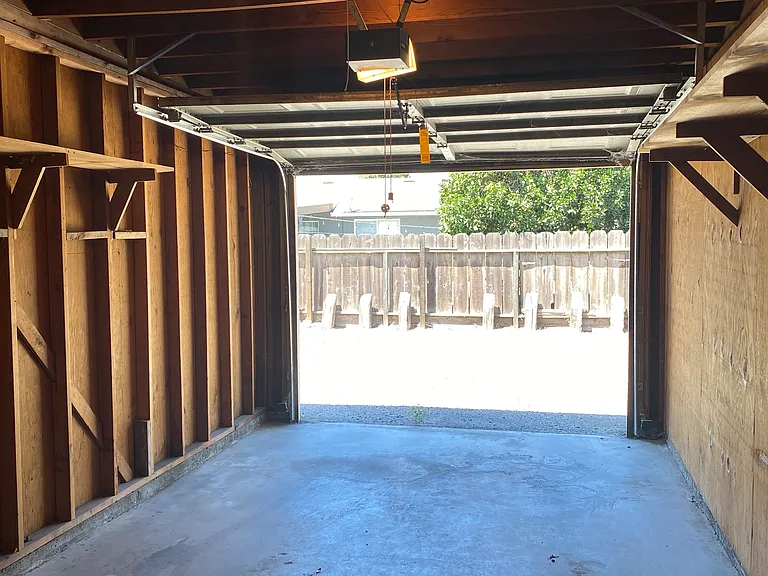 213 Starr Ave — Photo 19