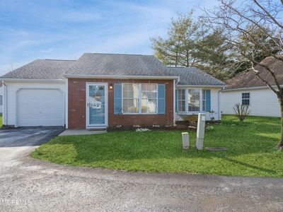 37 Carnaby Close UNIT 1000, Freehold, NJ, 07728