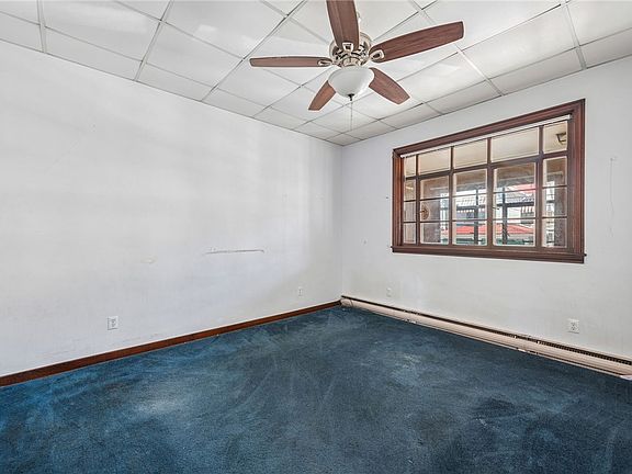 3rd image of 305 Washington Ave