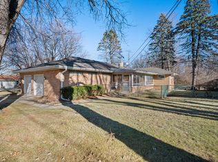 11114 Lincoln St, Huntley, IL 60142