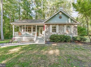 12115 Tall Pine Trl, Lusby, MD 20657