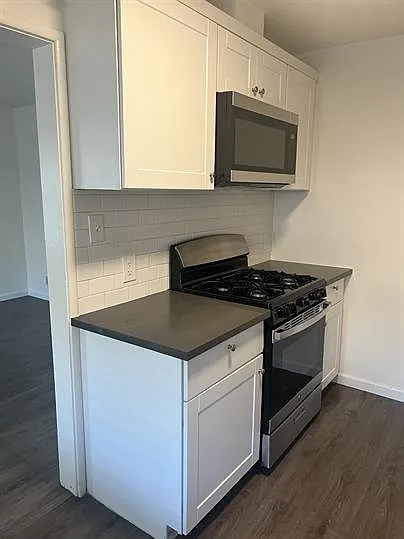 Carol Manor - 3008-3014 O ST — Photo 17