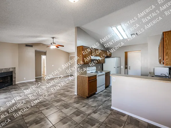 10010 N 66th Ave, Glendale, AZ 85302