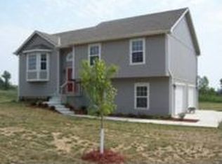 3743 Rooks North Rd, Atchison, KS 66002