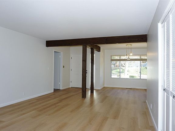 5th image of 16805 Gallop Dr