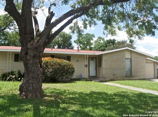 118 Waxwood Ln, San Antonio, TX 78216