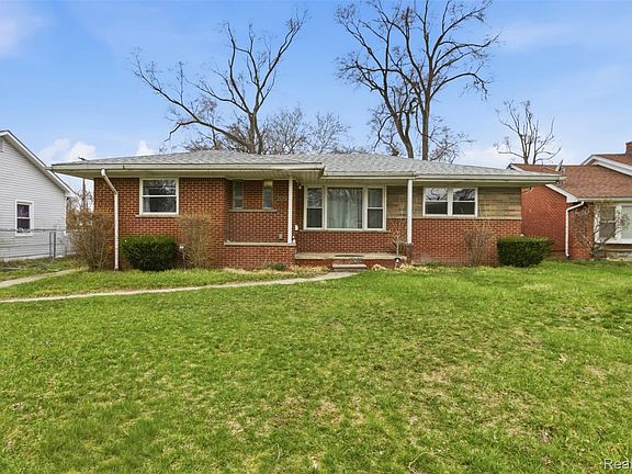 4th image of 25253 Eureka Dr