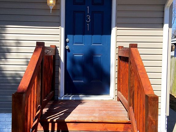 2nd image of 131 Vanpreter Ave