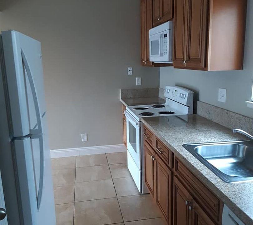1st image of 2443 Mission Ave APT 12