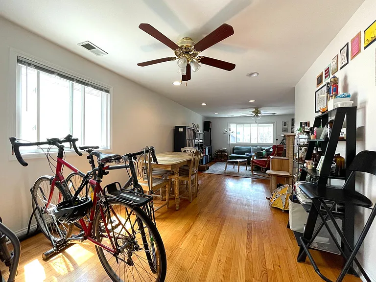 1813 N Fairfield Ave #2 — Photo 7