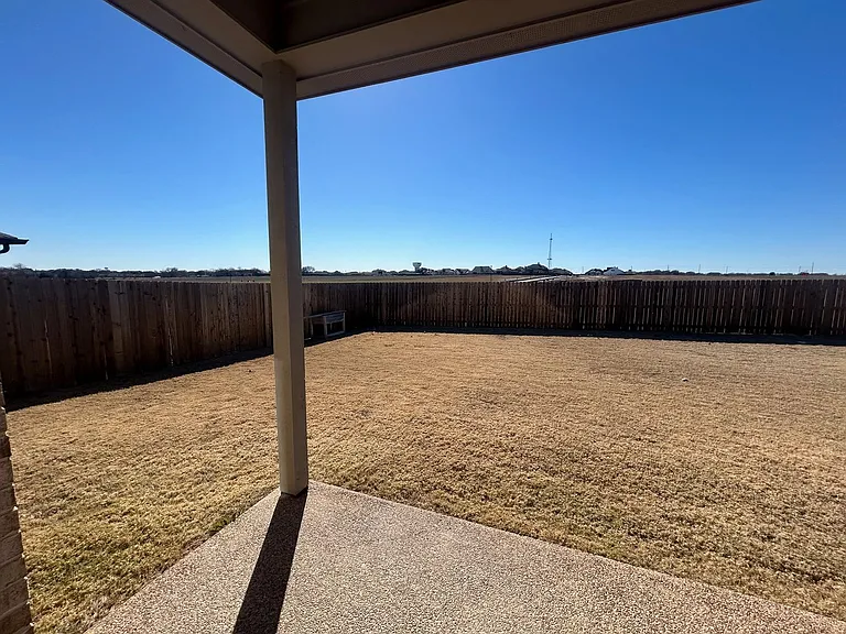 1713 Fabian Dr — Photo 14