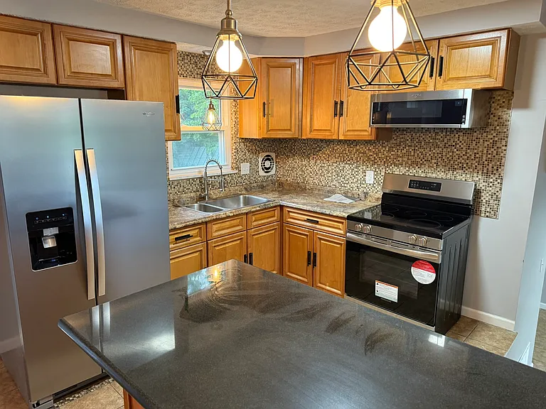 3317 Quaker Rd — Photo 5