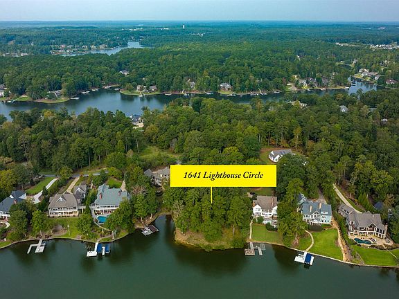 2nd image of 1641 Lighthouse Cir #111