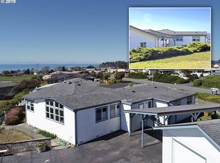 98652 Camellia Dr, Brookings, OR