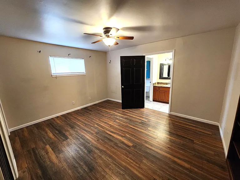 1795 Carlyle Dr — Photo 17