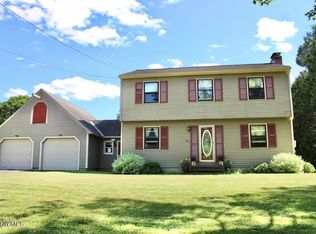 26 Hodges Cross Rd, North Adams, MA 01247