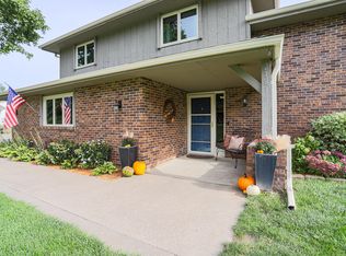 21836 Vineyard Hills Dr, Council Bluffs, IA 51503