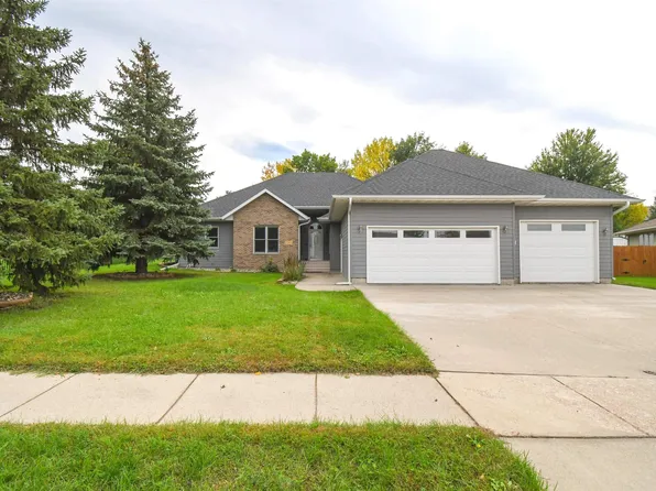 7505 W 15th St, Sioux Falls, SD 57106