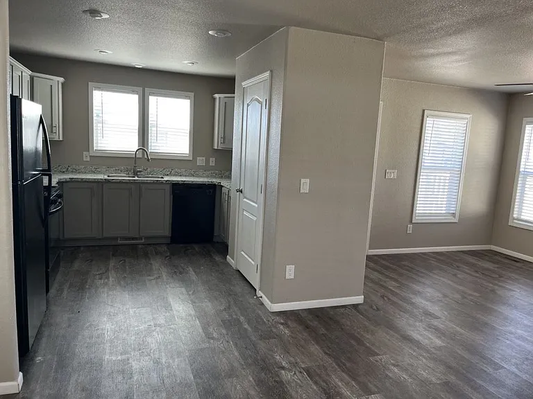 5303 E Twain Ave #83 — Photo 10