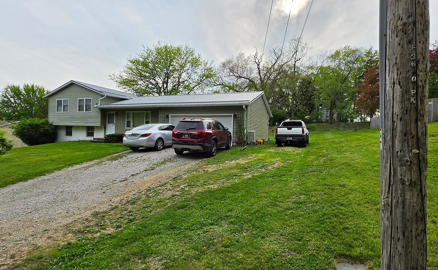 3590 Park Ave — Photo 2