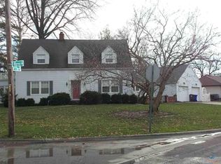 1701 W 11th St, Sedalia, MO 65301