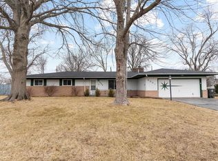 5001 Ione Dr, Fort Wayne, IN 46835