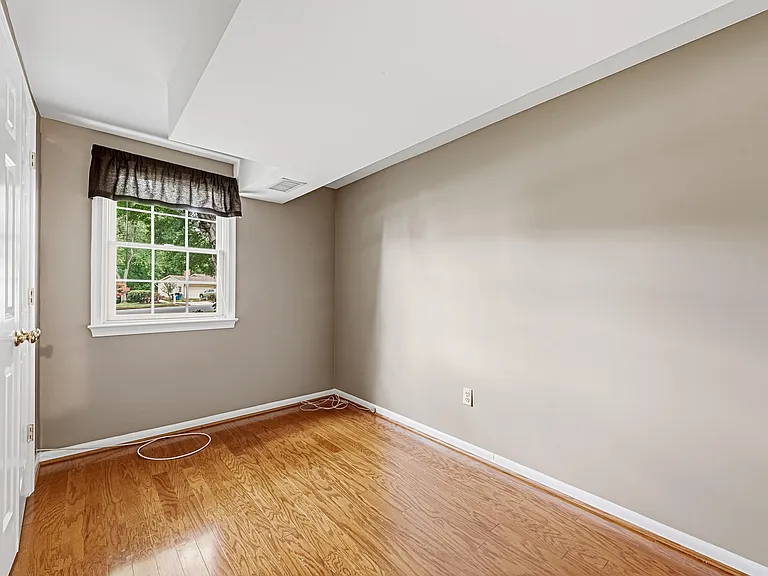 1432 Filene Ct — Photo 28