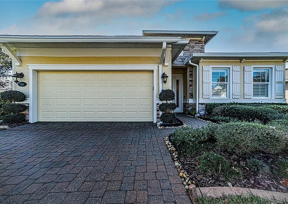 1st image of 1135 Gardenshire Ln
