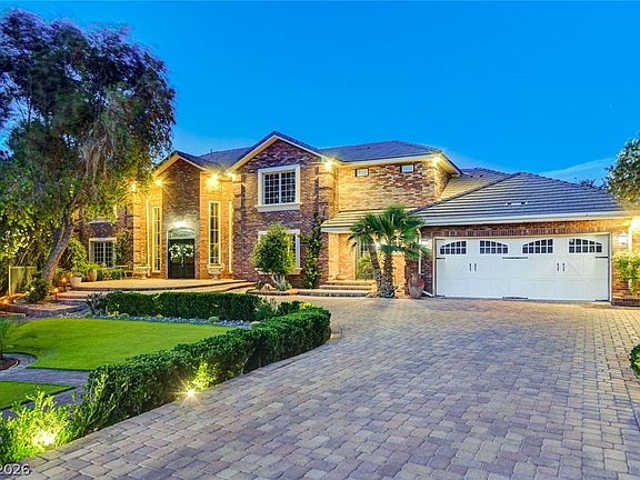3rd image of 7001 Alamitos Cir