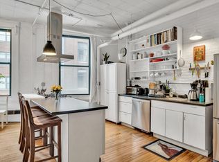 524 Harrison Ave SUITE 2A, Boston, MA 02118