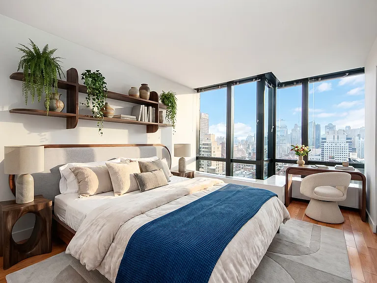 420 E 61st St #17B — Photo 4