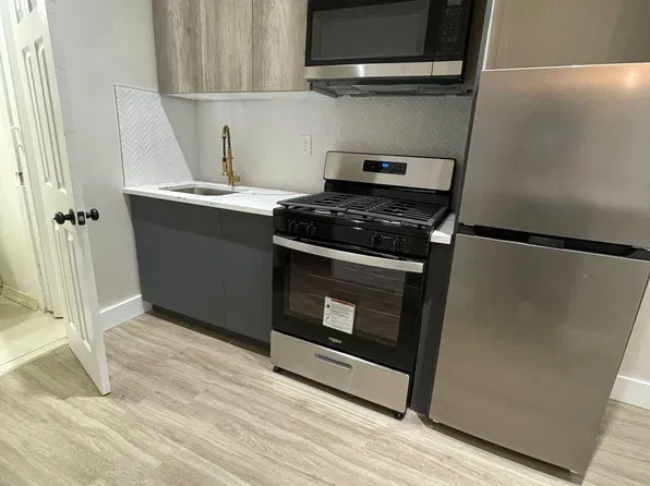 484 Central Ave APT 3, Jersey City, NJ 07307