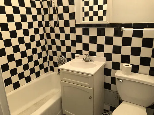 Rented by Crosstown Apartments NYC | media 37