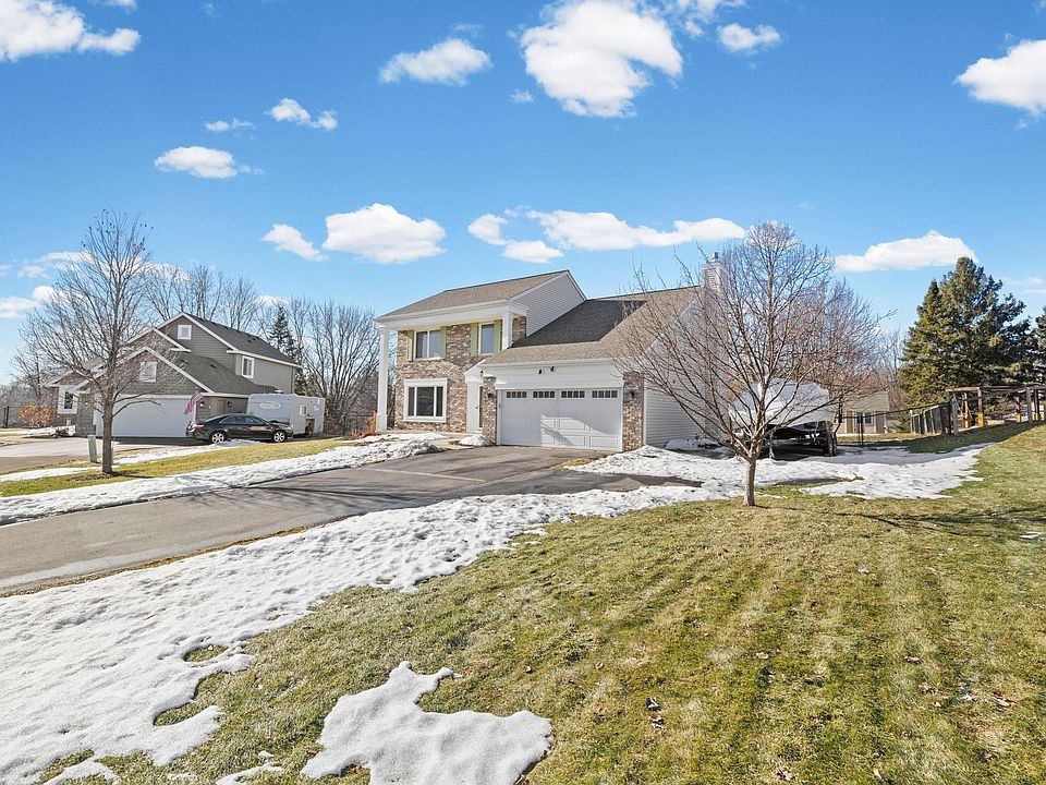 1st image of 16346 Greenbriar Ct
