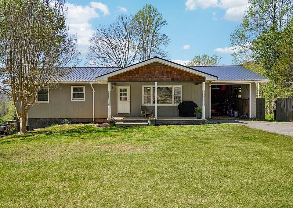 1st image of 441 Franklin Grove Rd