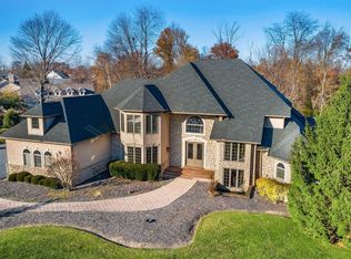7948 Creek Hollow Rd, Blacklick, OH 43004