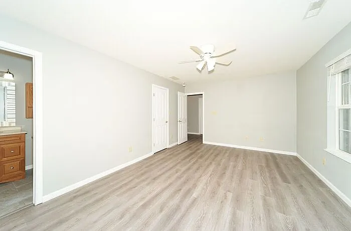 8335 Eagles Nest Dr — Photo 4