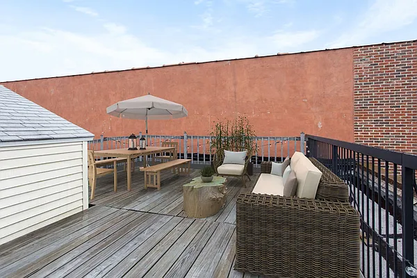 Rented by Compass | media 12