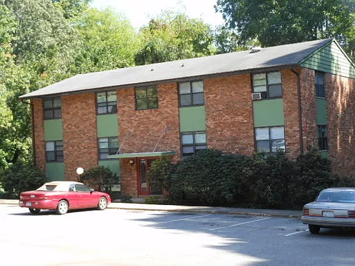 280 Edgewood Rd
