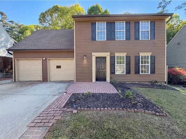 5690 Hollow Ridge Ln, Norcross, GA 30071
