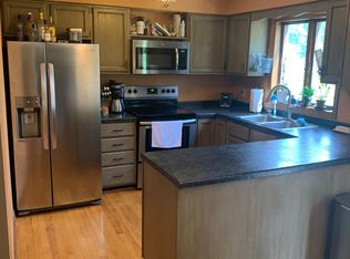 2027 W Jonathon Dr, Appleton, WI 54914