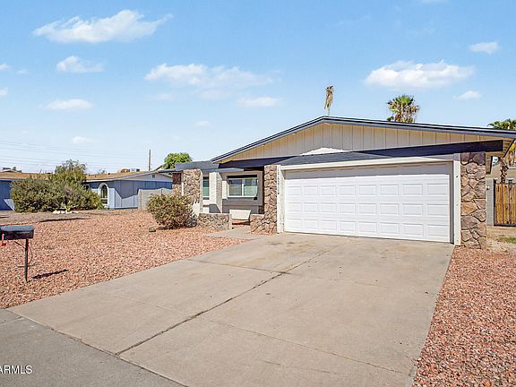 4th image of 17621 N 18TH Drive