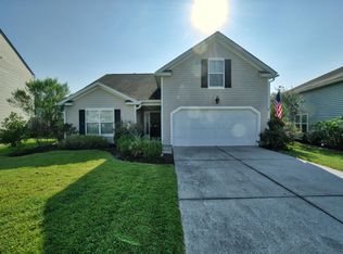 610 Parkwood Dr, Goose Creek, SC 29445