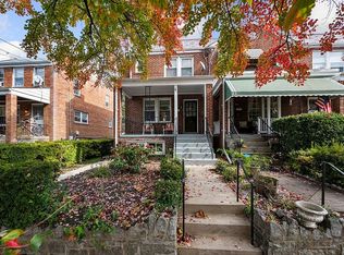 4915 42nd St NW, Washington, DC
