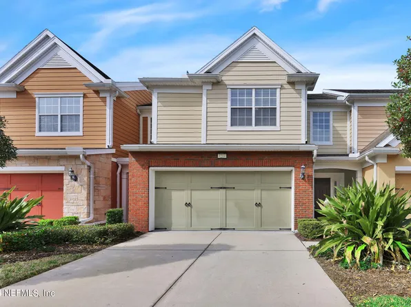 4214 Metron Dr, Jacksonville, FL 32216