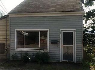 116 Lippert St, Pittsburgh, PA 15209