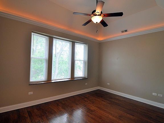 Living Room w/ Custom Lighting